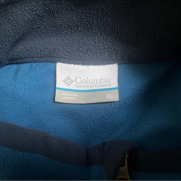 Columbia Sweater - Picture 4 of 4